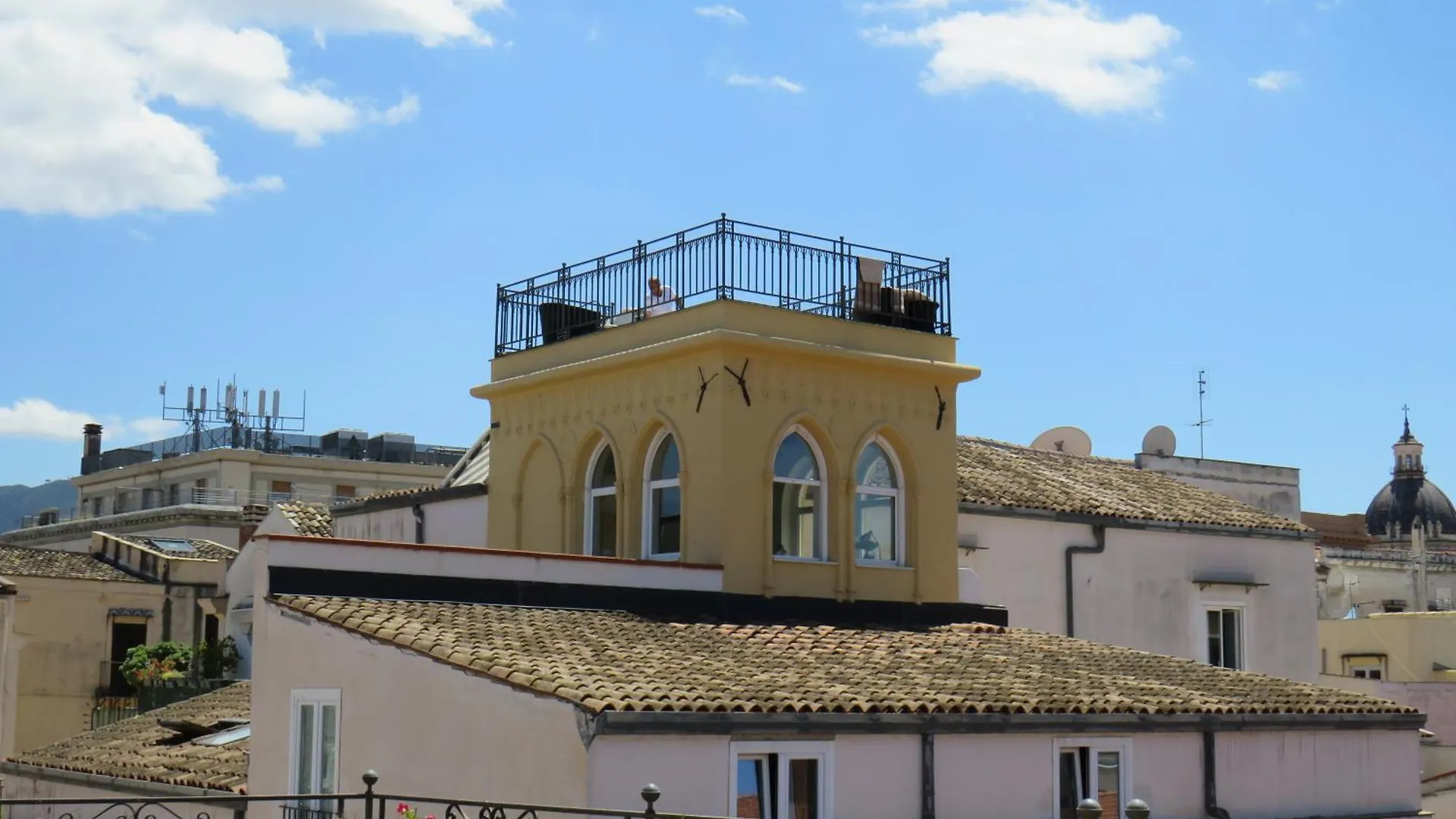 Sunny Loft With Terrace And Jacuzzi In The City Centre Παλέρμο Διαμέρισμα