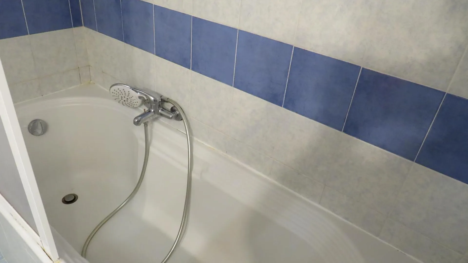 Διαμέρισμα Sunny Loft With Terrace And Jacuzzi In The City Centre Παλέρμο